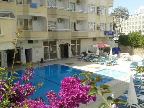 Квартира 1+1 в Aldemir Apartmanı, Тосмур — фото 1